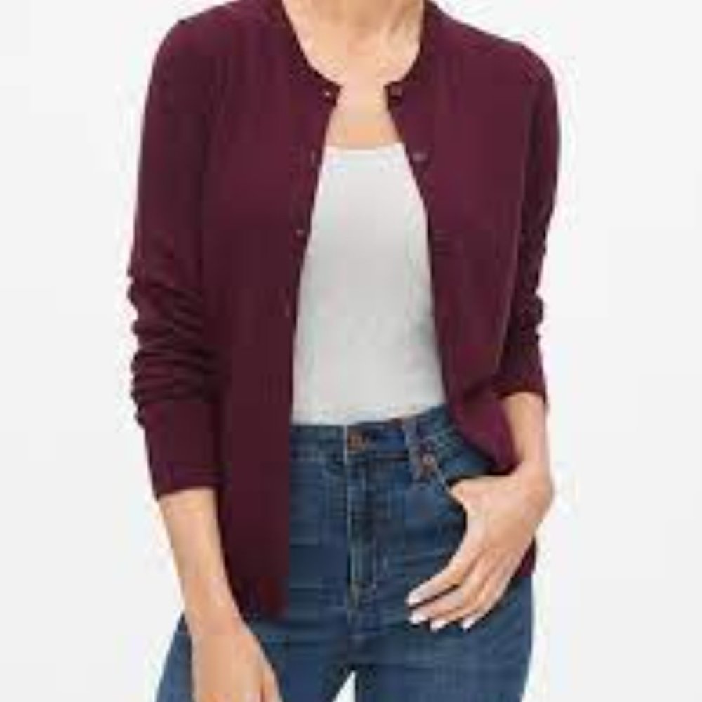 Gap Maroon crew neck cardigan, XS